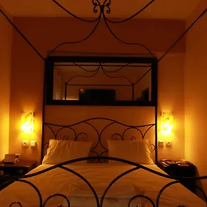 vizitați hotelul